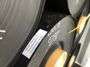 quy cách cuộn màng chống thấm hdpe