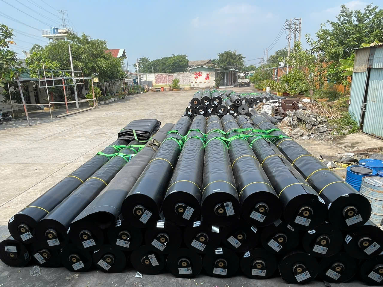 giá bán màng chống thấm hdpe