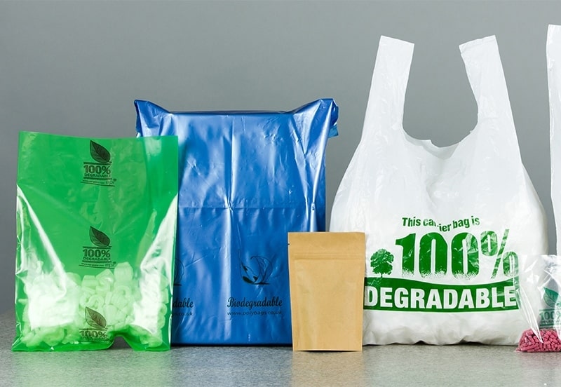 Nhựa sinh học (bioplastic) đang là nguyên liệu mà màng HDPE của công ty Tiến Huệ nhắm tới nhằm nâng cao hiệu quả bảo vệ môi trường