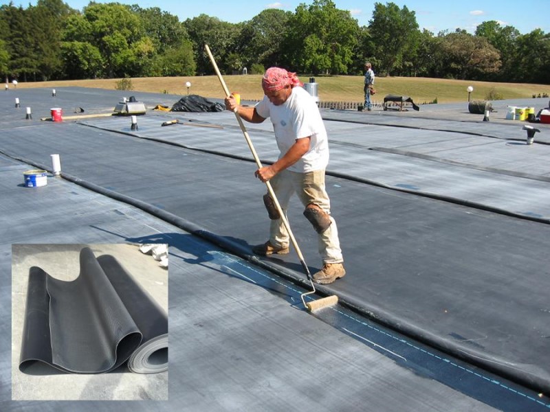 Việc sử dụng màng chống thấm HDPE là hợp lí vì lí do vừa bảo vệ cho mái nhà và có thể làm vườn thoải mái không lo ảnh hưởng tới kết cấu mái