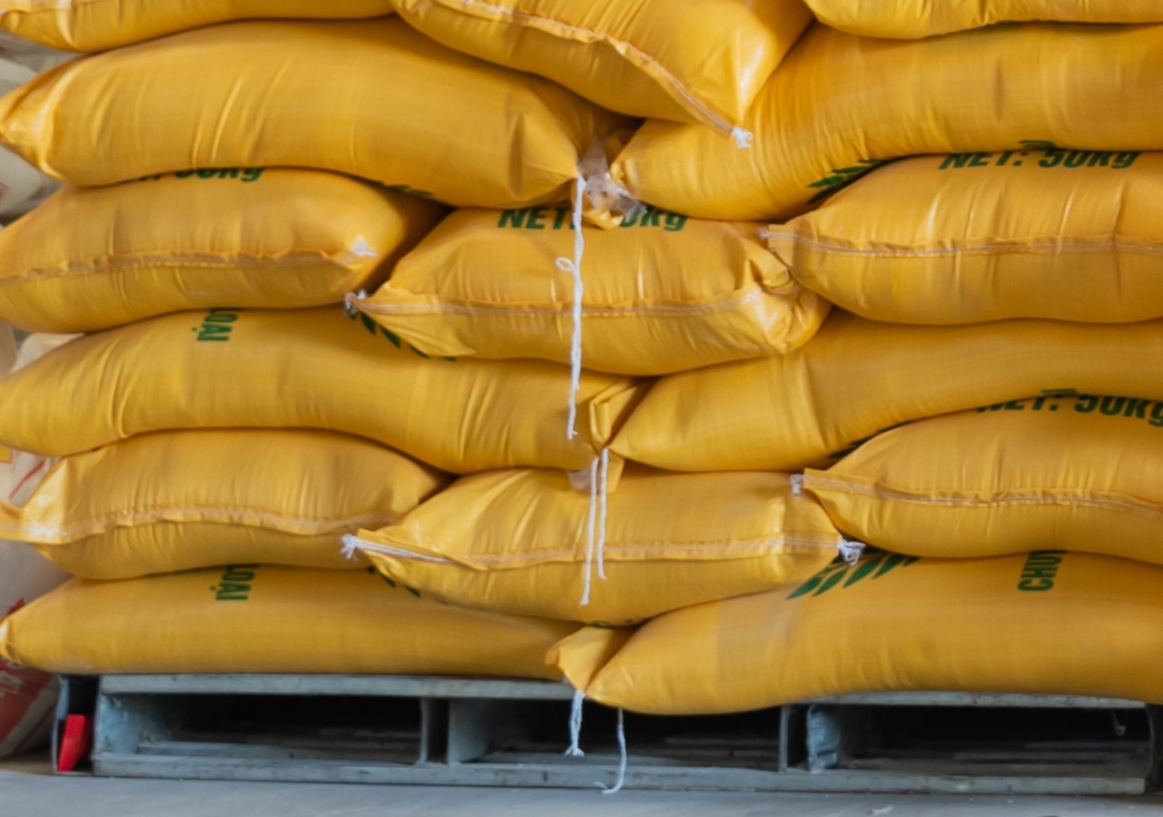 Việc ứng dụng màng HDPE trong thiết kế sàn chống mối mọt cho kho bảo quản gạo đang được các nhà máy lựa chọn tin dùng